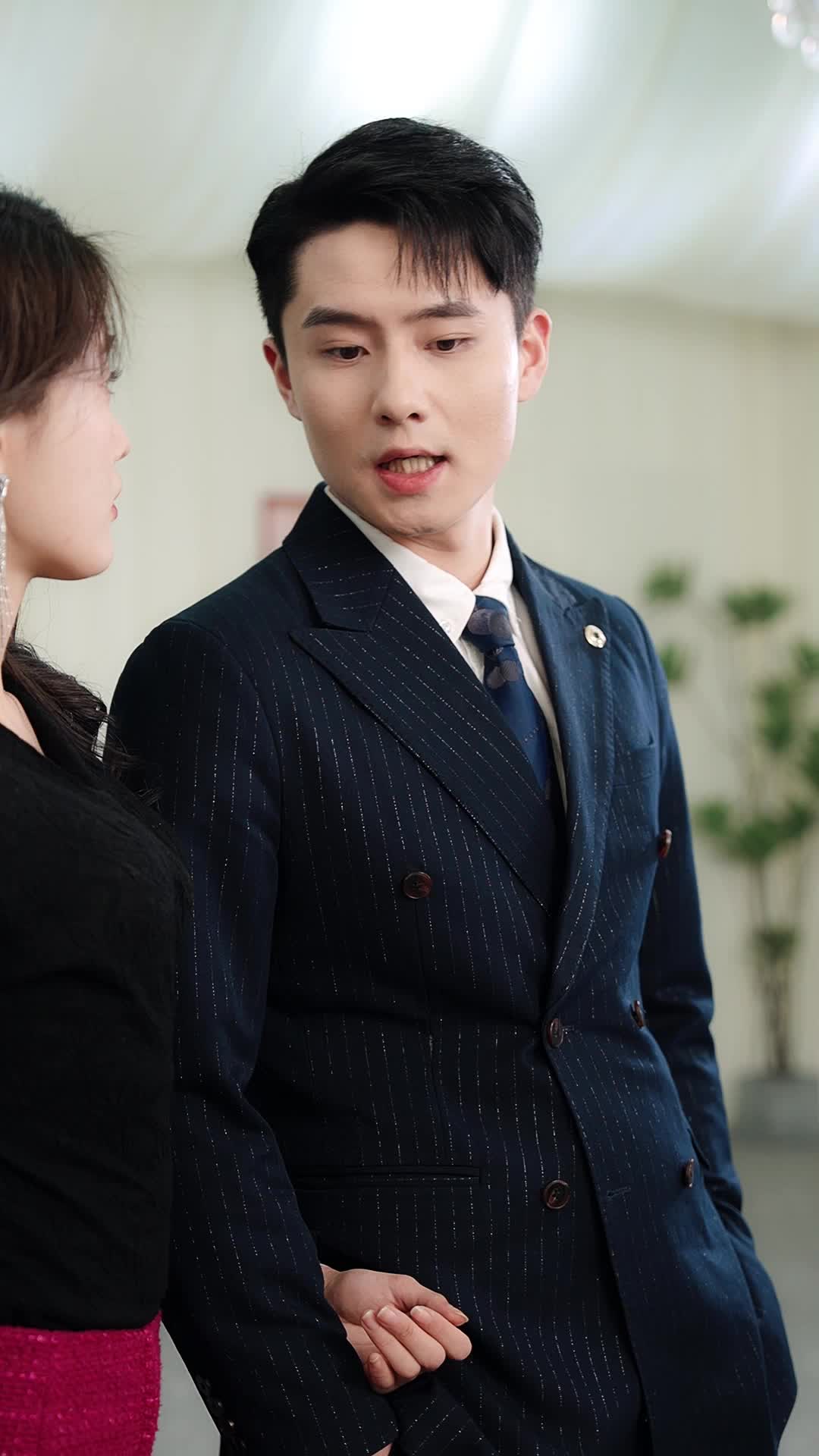 Tập 42 - Người Kế Thừa và Cuộc Hôn Nhân Giả